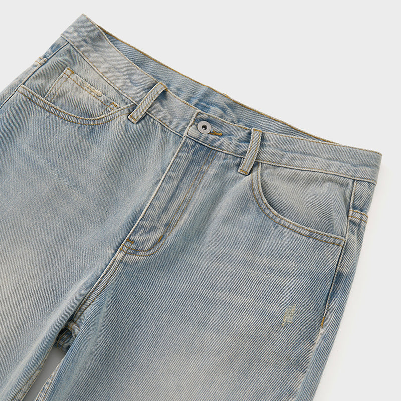 Flared Jeans in Light Blue