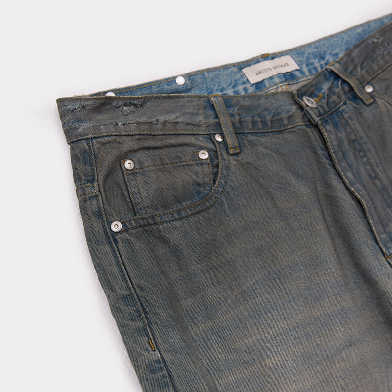 Distressed Jeans in Vintage Blue