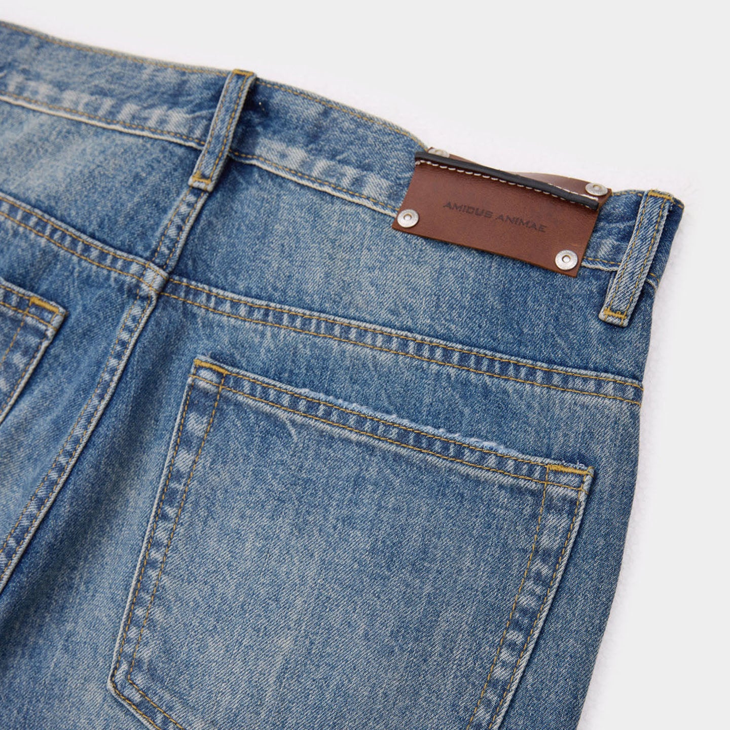 Flared Jeans in Royal Vintage Blue