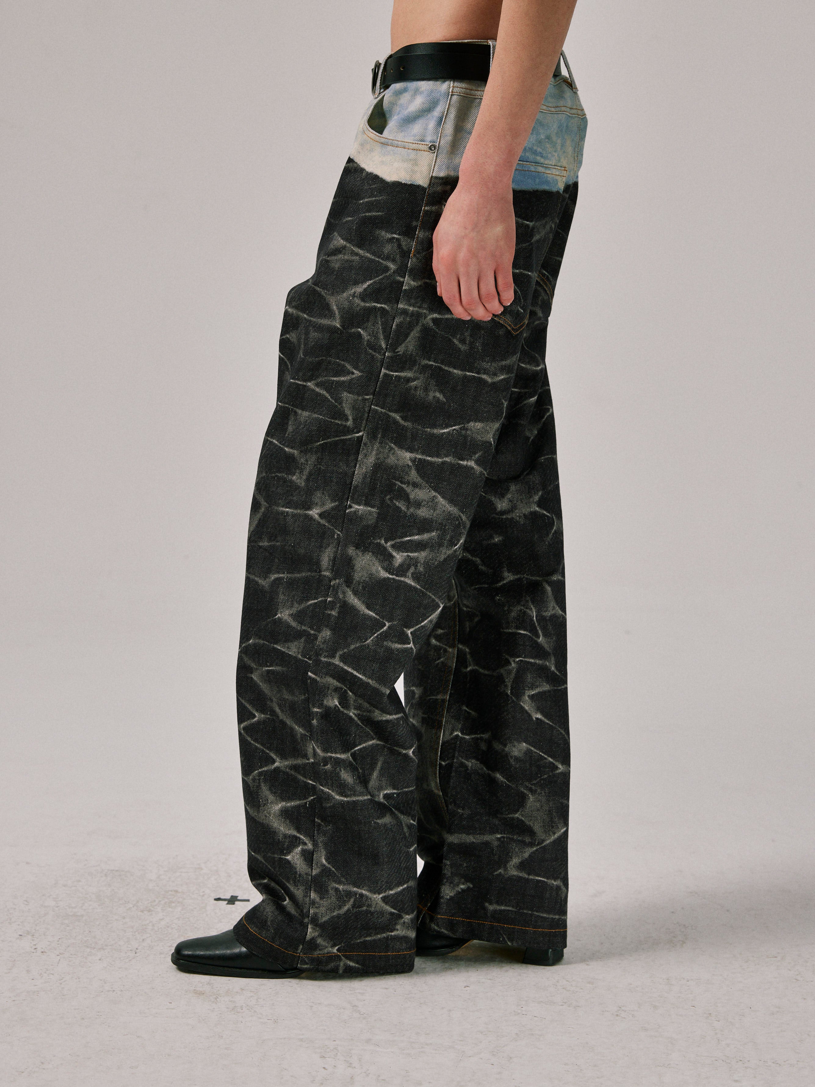 Straight-Leg Jeans in Digital Denim Print