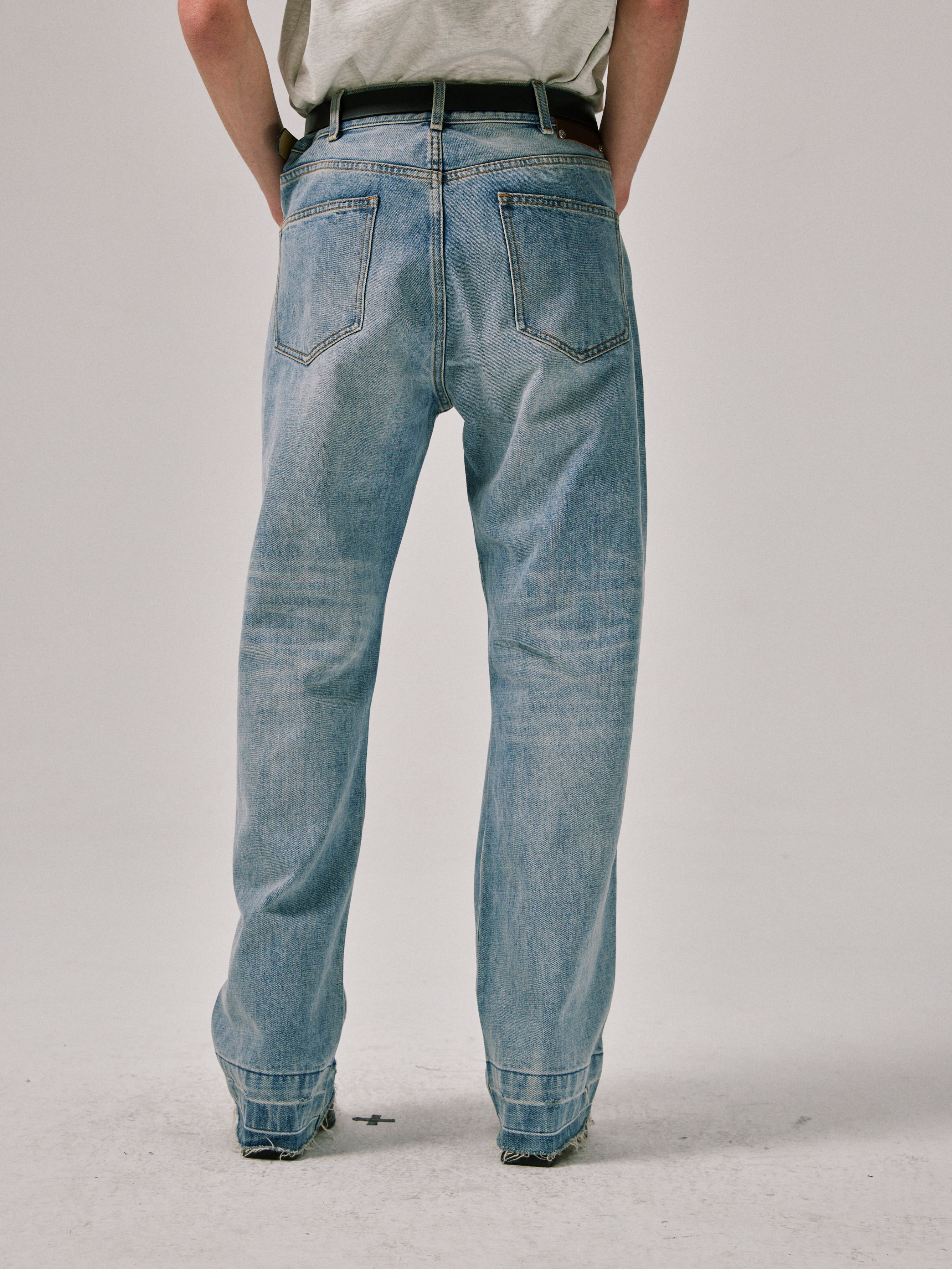 Mid-Rise Wide Leg Ripped Jeans