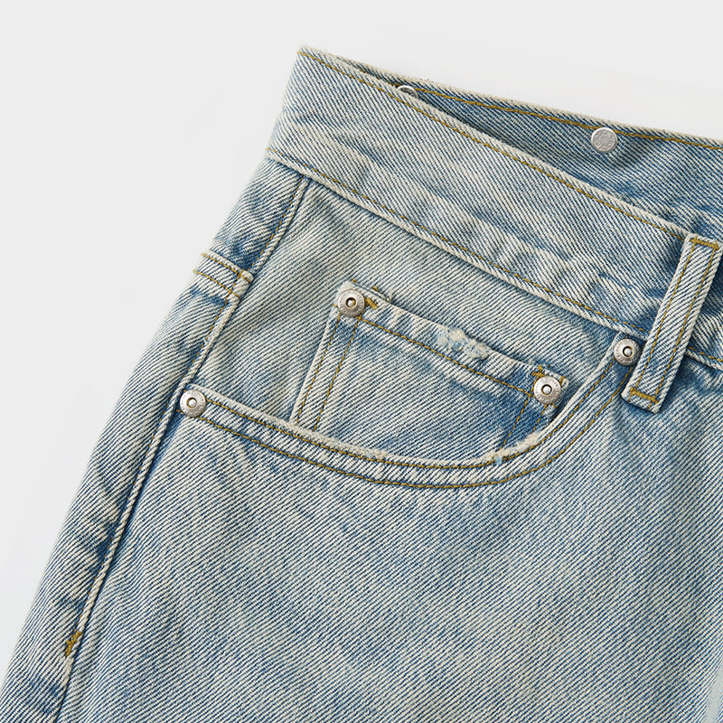 Flared Jeans in Light Blue