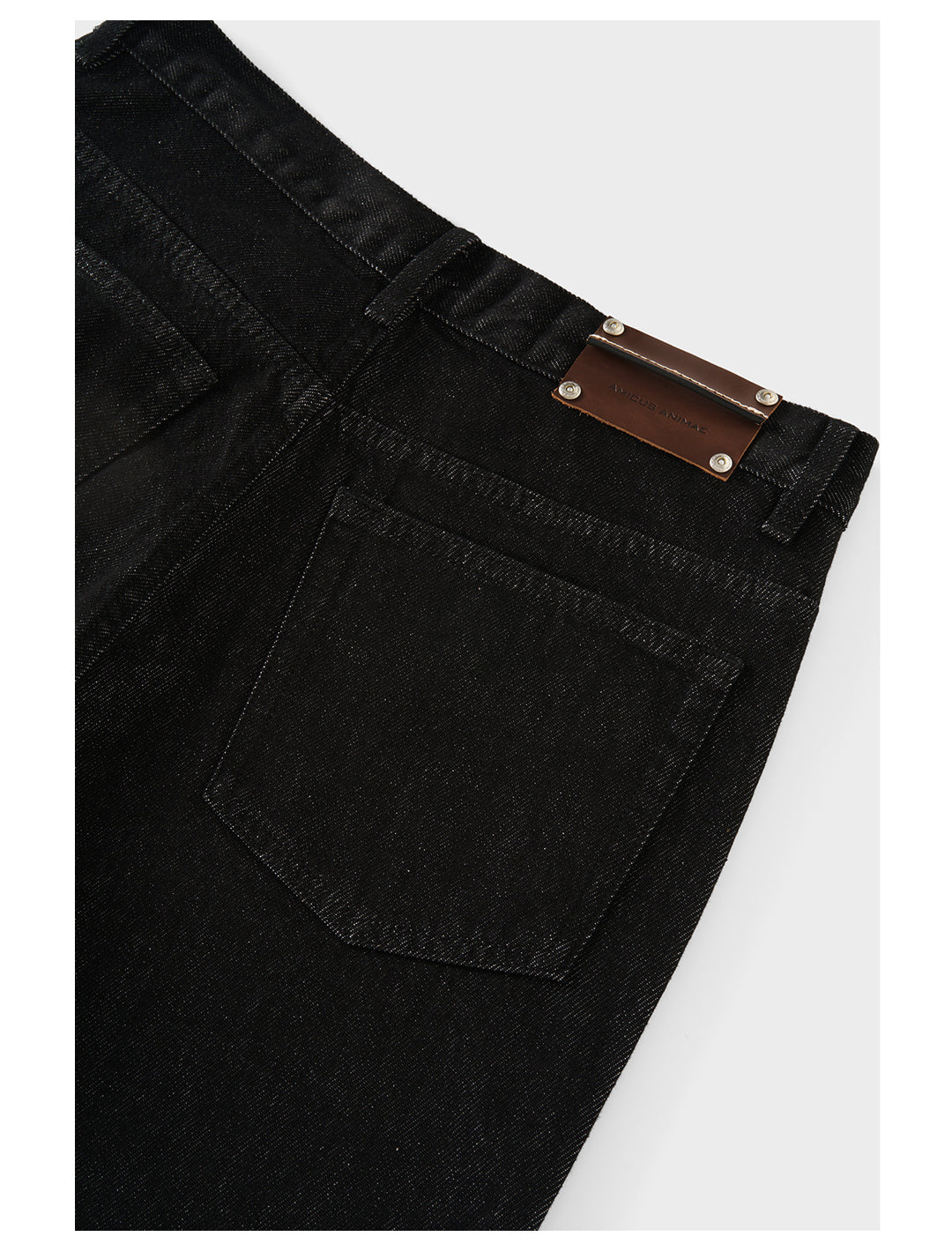 Flared Jeans in Natural Black