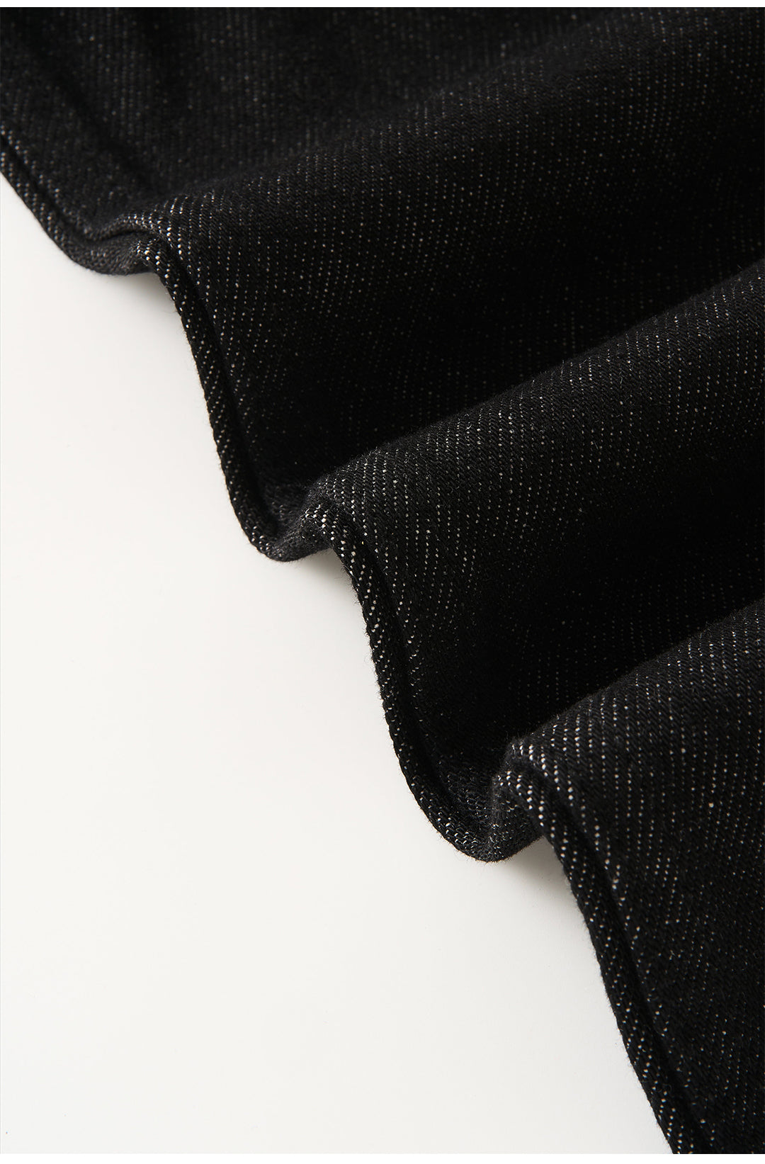 Flared Jeans in Natural Black